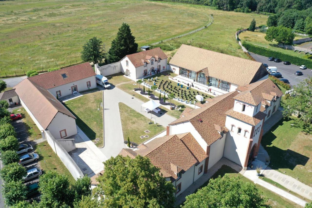 Hotel Domaine De Fremigny Bouray-sur-Juine Exterior foto